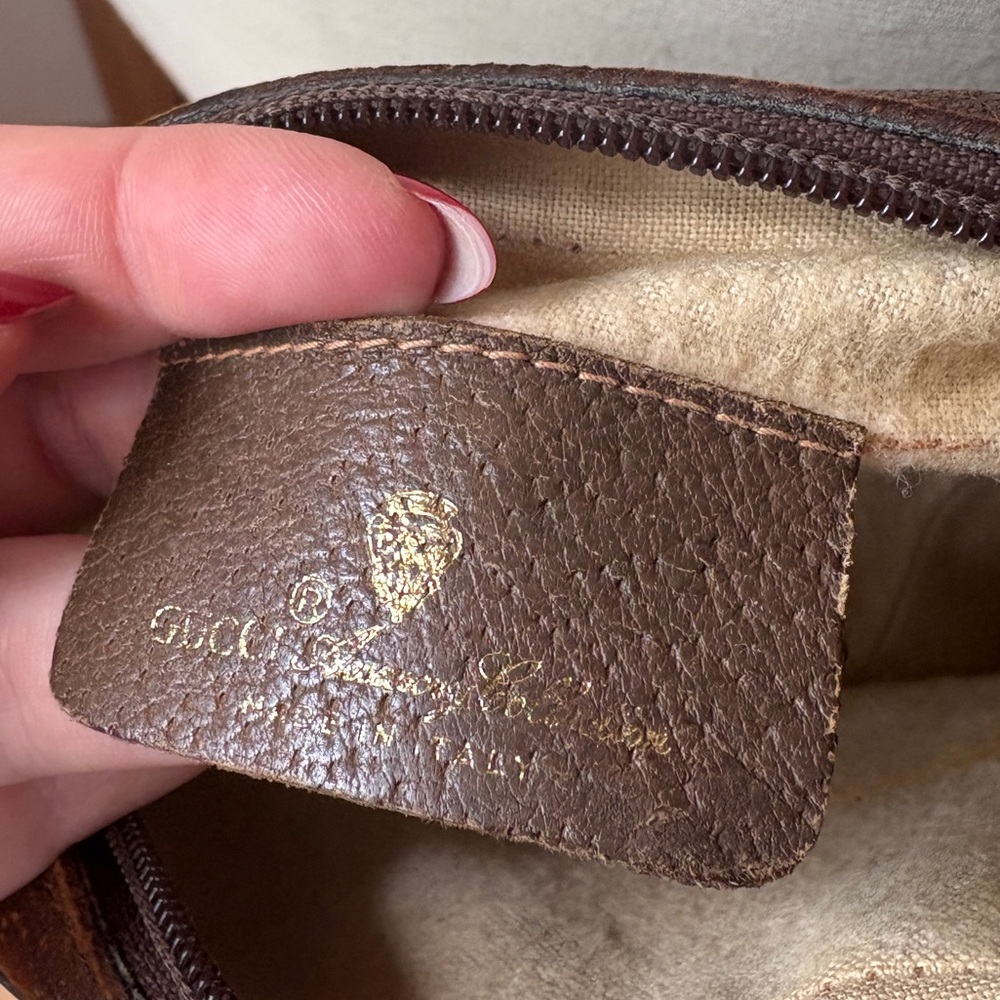 🤍💯Gucci Brown Leather Crossbody Bag🤍 - Picture 5 of 9